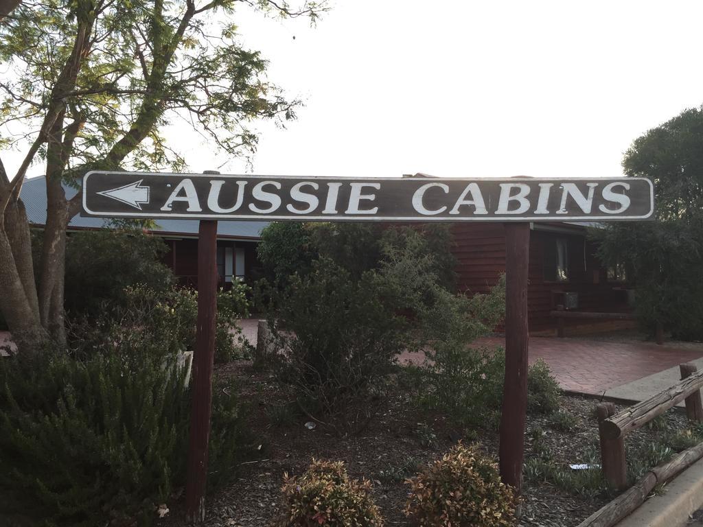 Aussie Cabins Hotel Dubbo Buitenkant foto