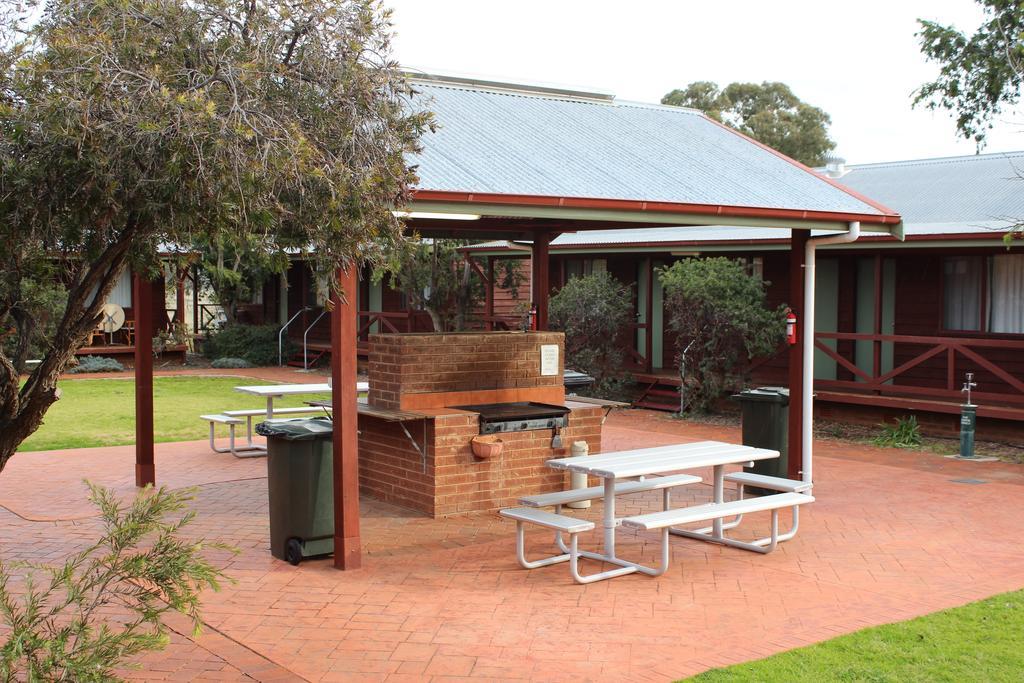 Aussie Cabins Hotel Dubbo Kamer foto